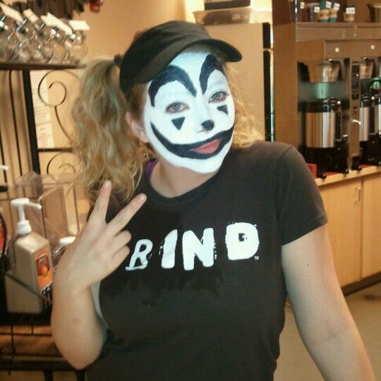 UWM Sandburg Grind Coffee Shop