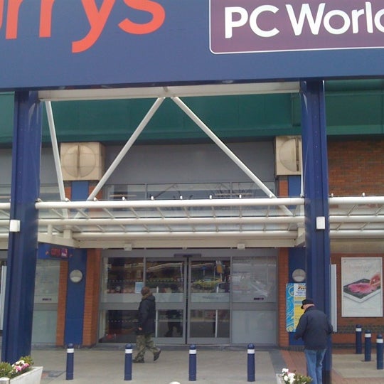 Currys PC World Electronics Store