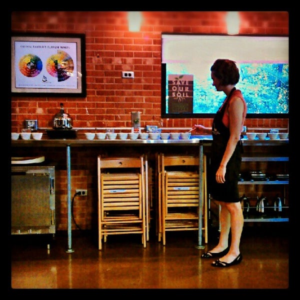 Das Foto wurde bei Counter Culture Coffee von Pam ☕️ O. am 8/17/2012 aufgenommen