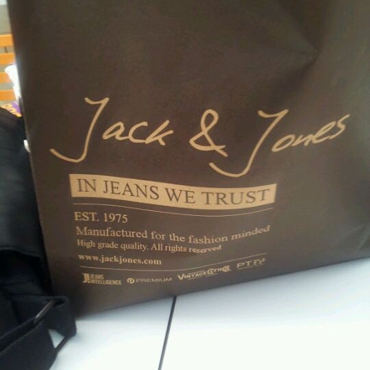 Jack \u0026 Jones - Men's Store in Barcelona