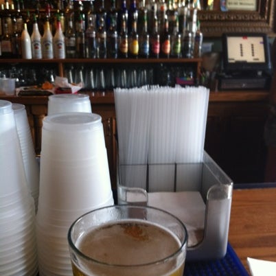 7/27/2012 tarihinde Kevin S.ziyaretçi tarafından MaGerks Pub &amp; Grill'de çekilen fotoğraf