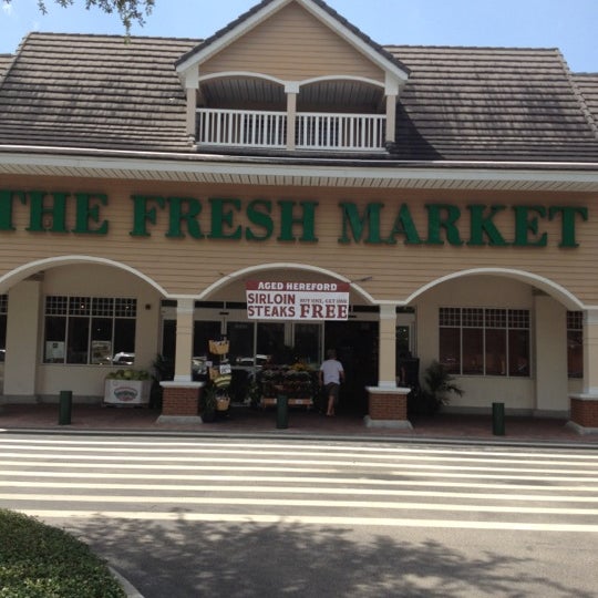 รูปภาพถ่ายที่ The Fresh Market โดย RR เมื่อ 8/24/2012