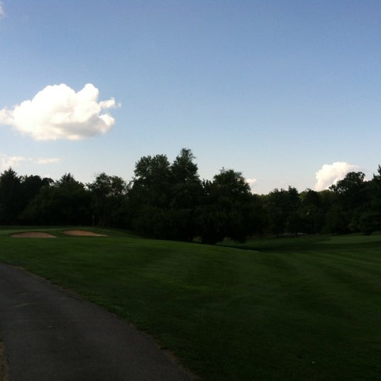 Foto scattata a Redgate Golf Course da Lynn N. il 7/29/2012