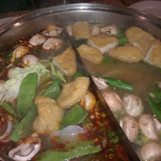 Hot Pot Heaven Asian Restaurant in Mccully Moiliili