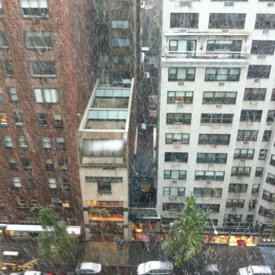 It's snowing in NYC