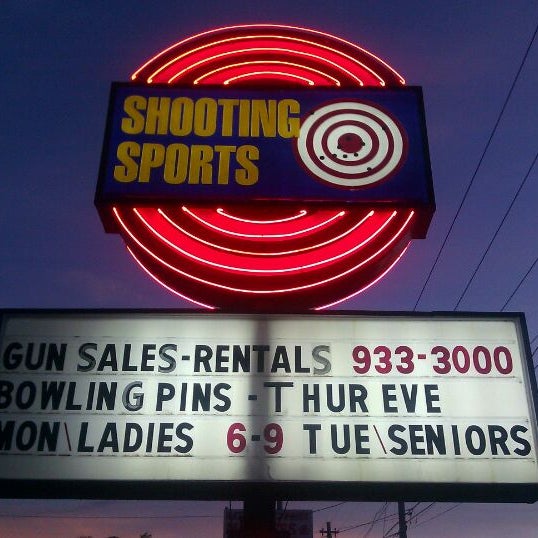 1/23/2012 tarihinde Brian M.ziyaretçi tarafından Shooting Sports Inc'de çekilen fotoğraf