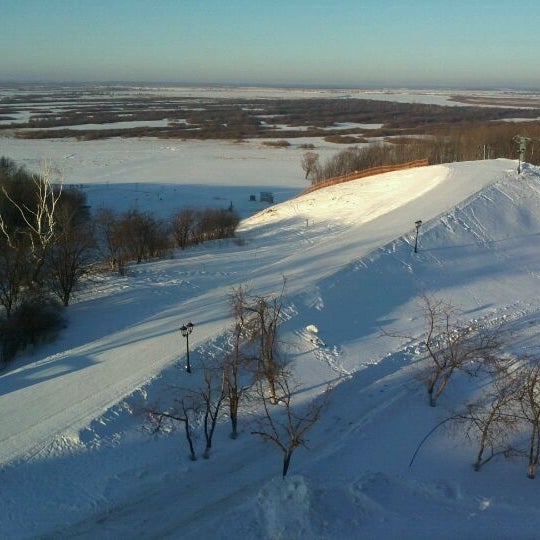 Алая роза уяндыково горнолыжный курорт