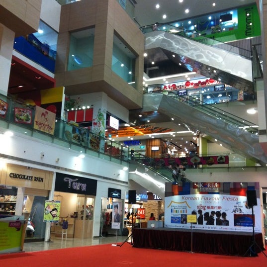 Photos At Square 2 Shopping Mall In Singapore