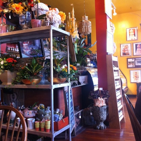 Photos at Flower Flour Bakery in Willow Glen