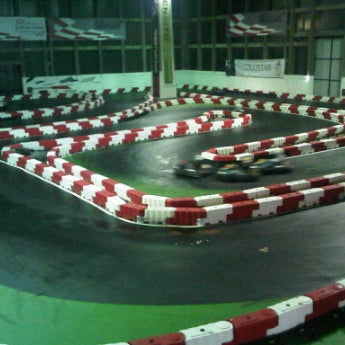 รูปภาพถ่ายที่ Karting Arena Zagreb โดย Frane G. เมื่อ 12/15/2011