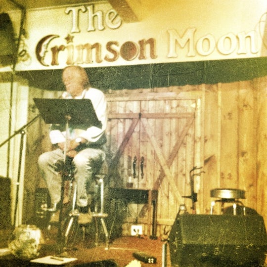 5/7/2012にDavid O.がThe Crimson Moonで撮った写真