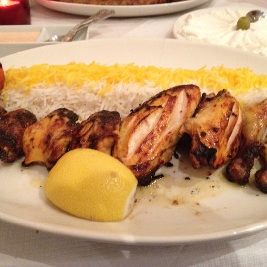 Снимок сделан в Sufi Restaurant пользователем John G. 7/19/2012