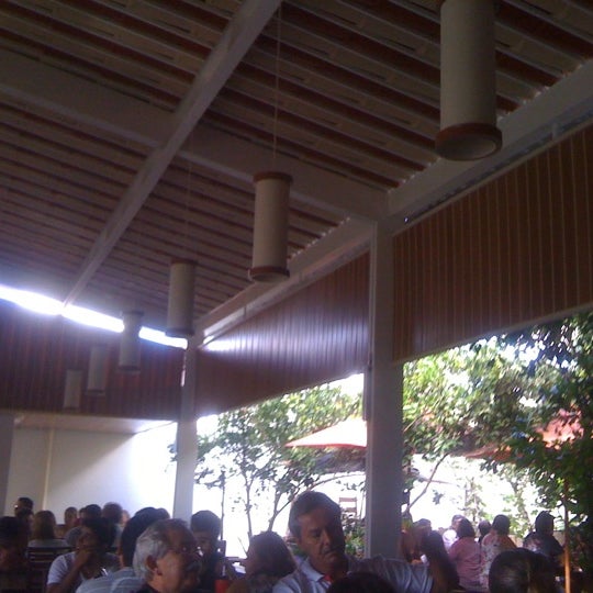 รูปภาพถ่ายที่ Restaurante do Rubinho โดย André V. เมื่อ 5/5/2012