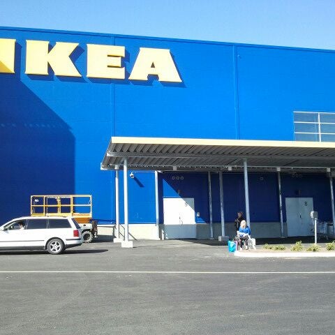 Foto diambil di IKEA oleh Oona N. pada 5/23/2012