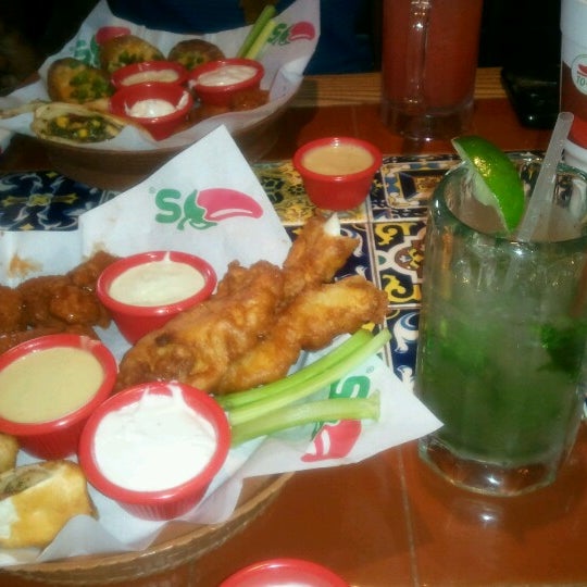 Photo taken at Chili&#39;s Grill &amp; Bar by Teri Drew F. on 7/14/2012