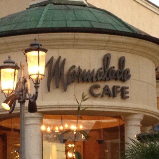 Marmalade Cafe American Restaurant in Calabasas