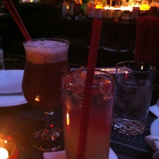 Foto diambil di Alfa Restaurant &amp; Bar oleh June G. pada 4/2/2012