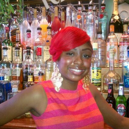 4/6/2012にSherina D.がNew Heights Loungeで撮った写真
