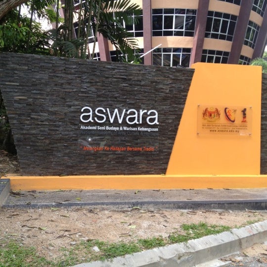 Fotos Bei Akademi Seni Budaya Dan Warisan Kebangsaan Aswara 27 Tipps Von 3467 Besucher