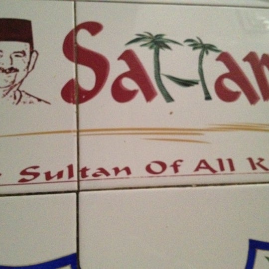 Das Foto wurde bei Sahara Restaurant von Celik Y. am 3/19/2012 aufgenommen