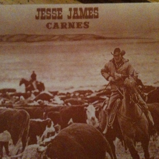 5/13/2012 tarihinde Gina S.ziyaretçi tarafından Jesse James'de çekilen fotoğraf