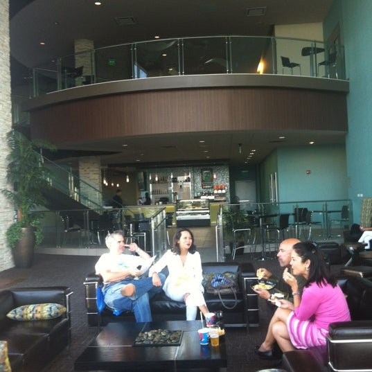 Photo prise au UltraLuxe Anaheim Cinemas at GardenWalk par Rick M. le6/10/2012