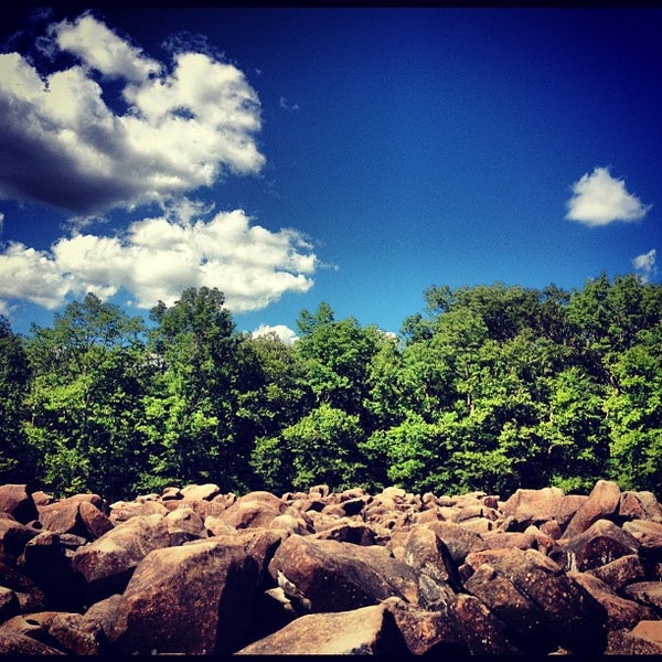 Ringing Rocks Park - Ringing Rocks Rd.