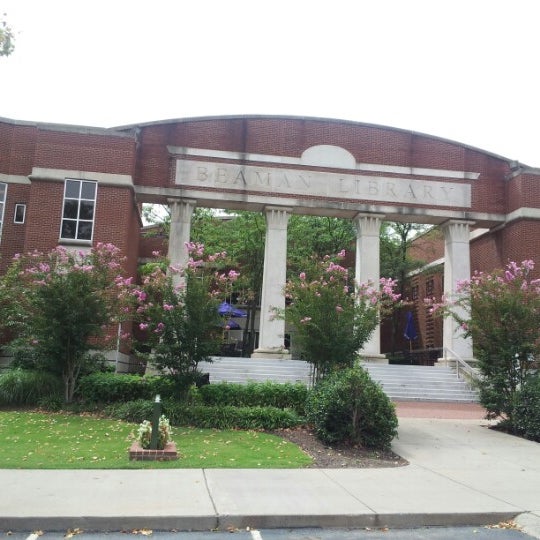 Photos at Beaman Library College Library in Nashville