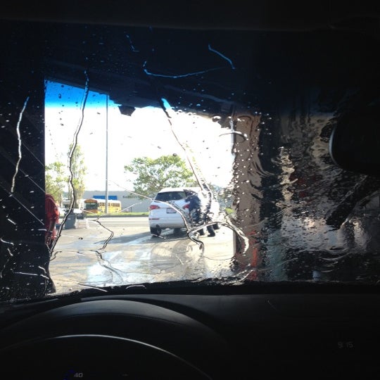 Fast and easy car wash, hand drying, pretty awesome.