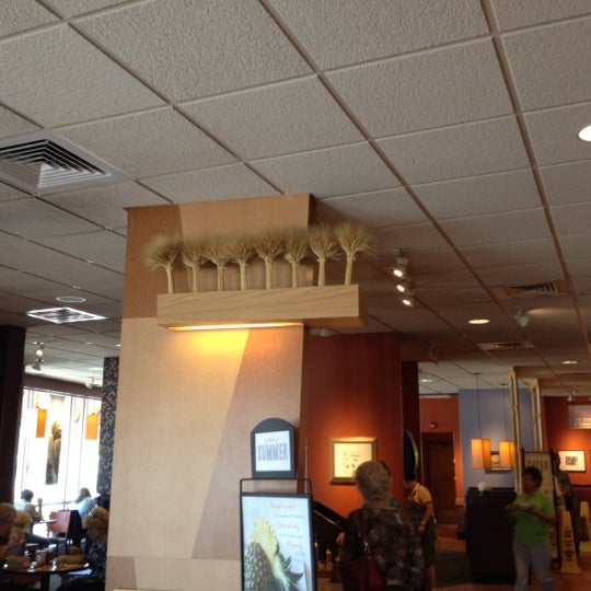 Panera Bread Bakery in Washington