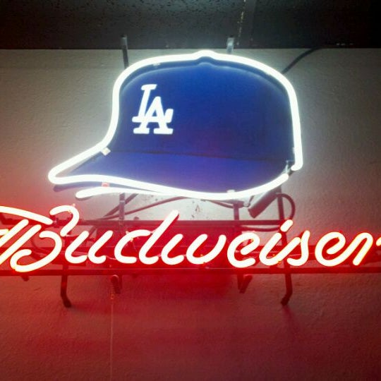 1/31/2012 tarihinde Brian F.ziyaretçi tarafından Bleachers Sports Bar'de çekilen fotoğraf