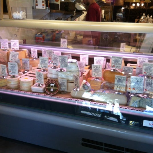 รูปภาพถ่ายที่ Cheese Culture โดย Jay O. เมื่อ 5/23/2012
