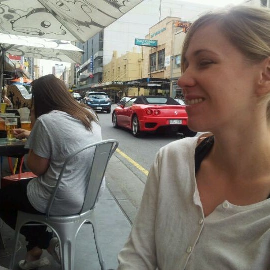 4/9/2012 tarihinde Ash S.ziyaretçi tarafından The Austral'de çekilen fotoğraf