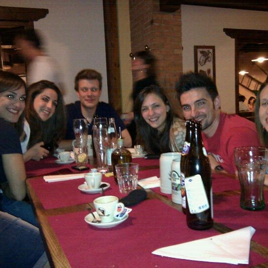Photo taken at Pizzeria La Pace by Marco G. on 5/13/2011