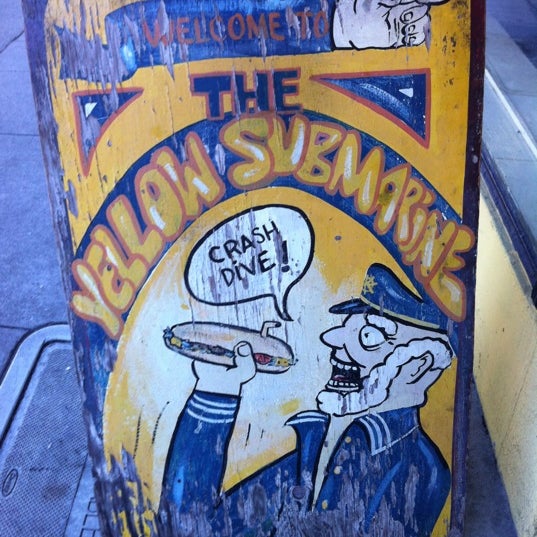 Photo taken at The Yellow Submarine by Raul F. on 10/27/2011