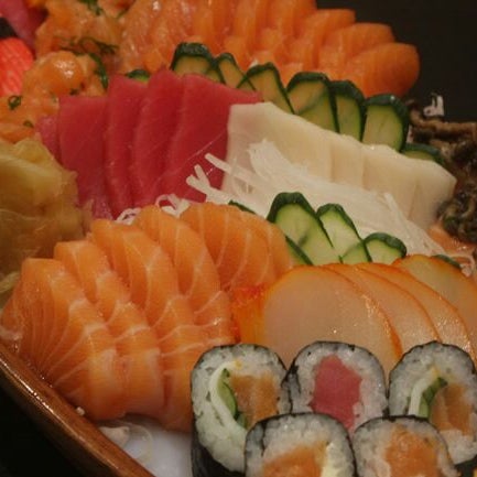 รูปภาพถ่ายที่ Hadouken Sushi Bar โดย Filipe L. เมื่อ 12/9/2011