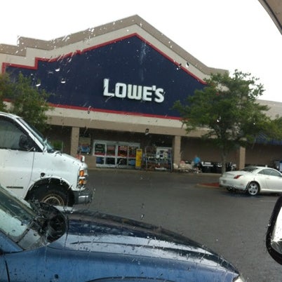 lowes airport blvd