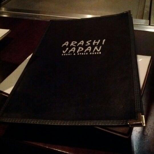 Снимок сделан в Arashi Japan Sushi &amp; Steak House пользователем Kevin S. 12/18/2011