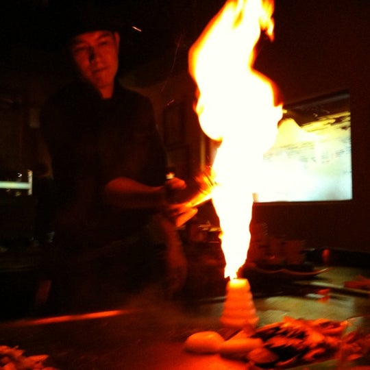 รูปภาพถ่ายที่ Musashi&#39;s Japanese Steakhouse โดย Dawa T. เมื่อ 7/27/2011