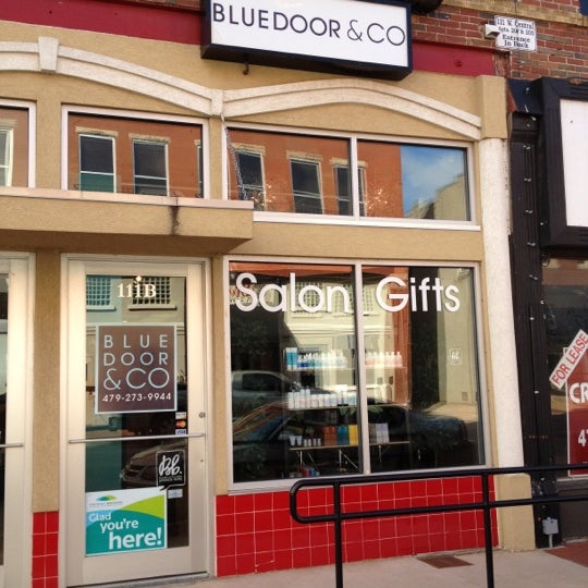 Photos At The Blue Door Salon 8 Tips