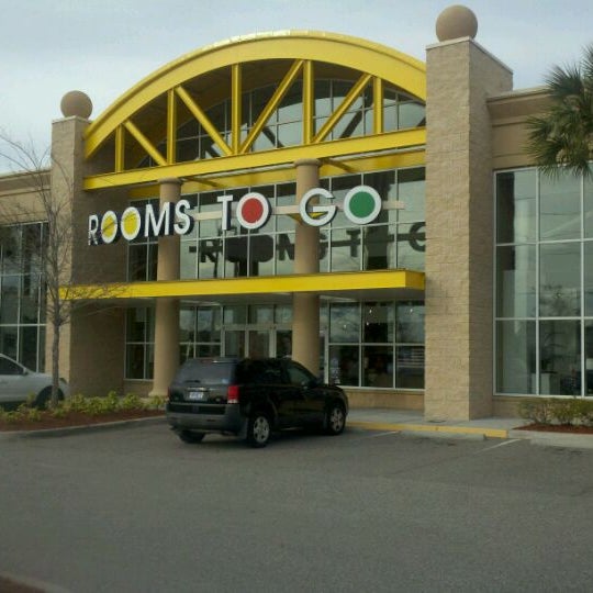 Rooms To Go Furniture Store Furniture and Home Store