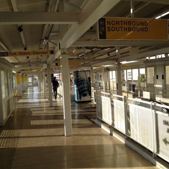 Bally's monorail station Clearance