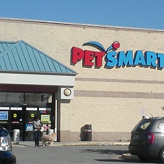 PetSmart Pet Supplies Store in Western Branch