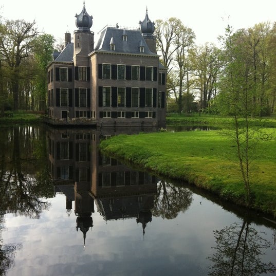 4/29/2012 tarihinde Petrut G. N.ziyaretçi tarafından Kasteel Oud Poelgeest'de çekilen fotoğraf