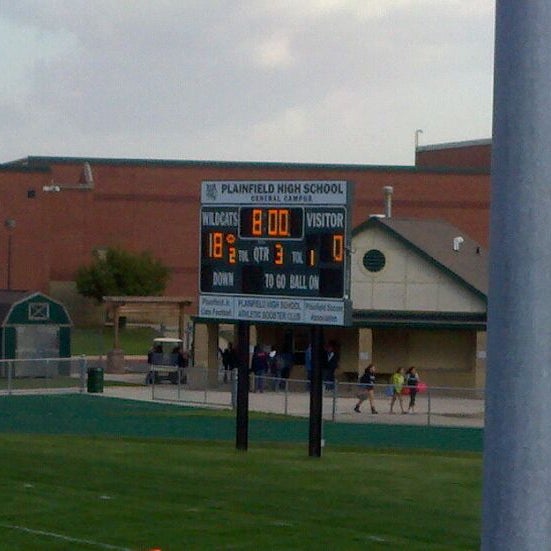 Plainfield Central High School 379 ziyaretçidan 5 tavsiye