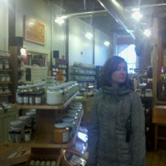 1/15/2012 tarihinde Andrea R.ziyaretçi tarafından Savory Spice Shop'de çekilen fotoğraf