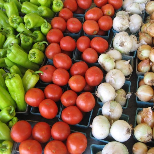 Support your local farmers! Organic Farmer's Markets on the 1st and 3rd Sunday of the month, 11am -4pm, Nov. thru June.