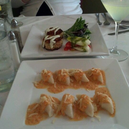 Das Foto wurde bei Nino&#39;s Italian Restaurant von Gabriel am 8/13/2011 aufgenommen