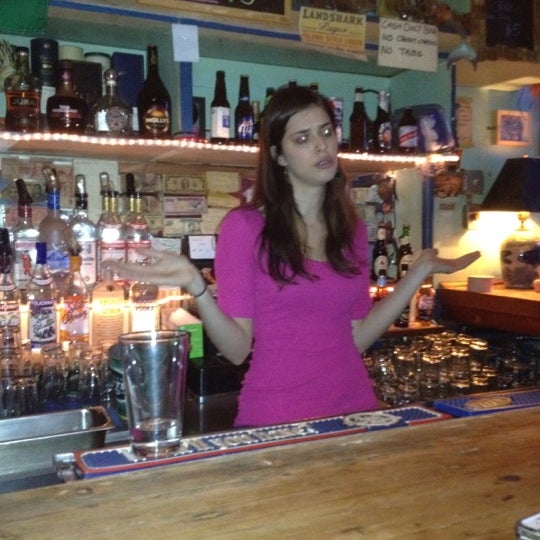4/3/2012 tarihinde Madison W.ziyaretçi tarafından Fish Bar'de çekilen fotoğraf