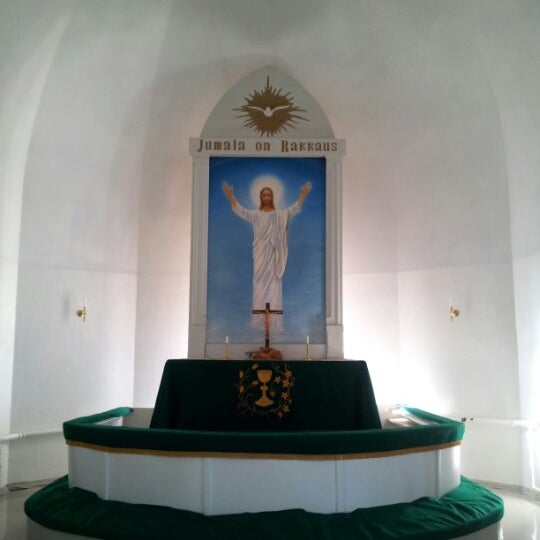 Photos at Евангелическо-лютеранская церковь Воскресения Христова (Пушкинская кир